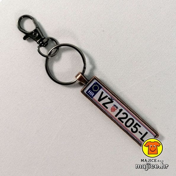 bakar auto tablica privjesak